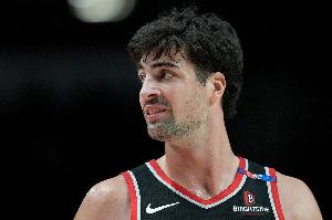 米兰体育-尽力了！阿夫迪亚11投7中&amp;三分7中4高效砍下24+9